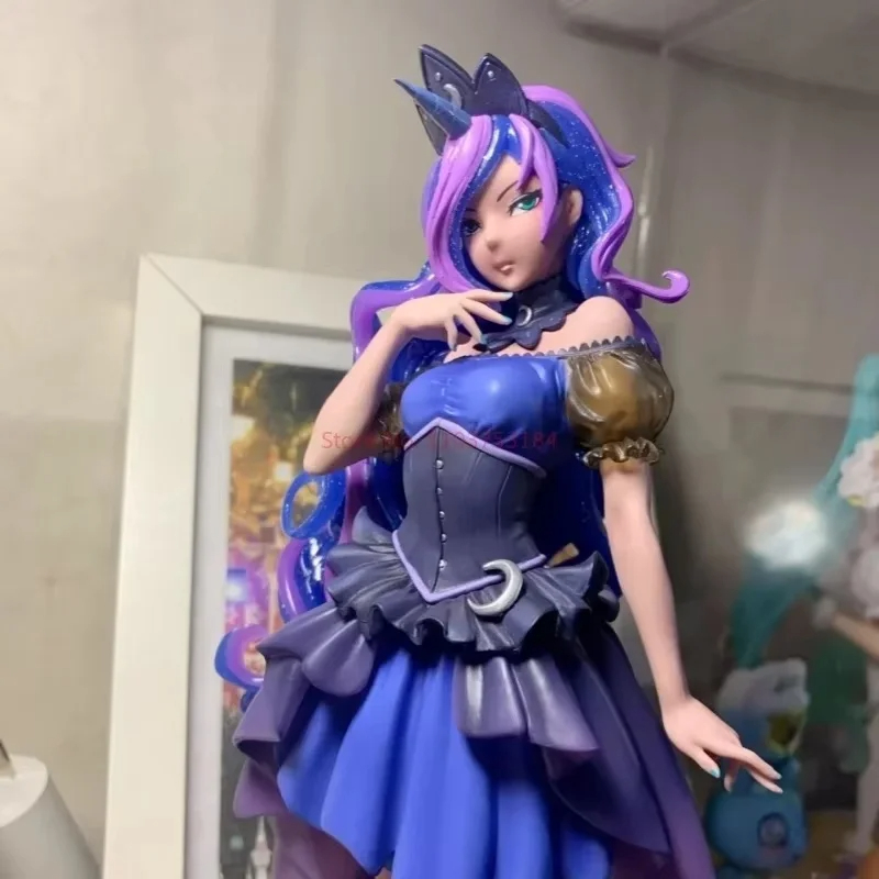 สินค้าใหม่โมเดลตุ๊กตาอะนิเมะเร - Kotobukiya Bishoujo บทวิจารณ์และราคา